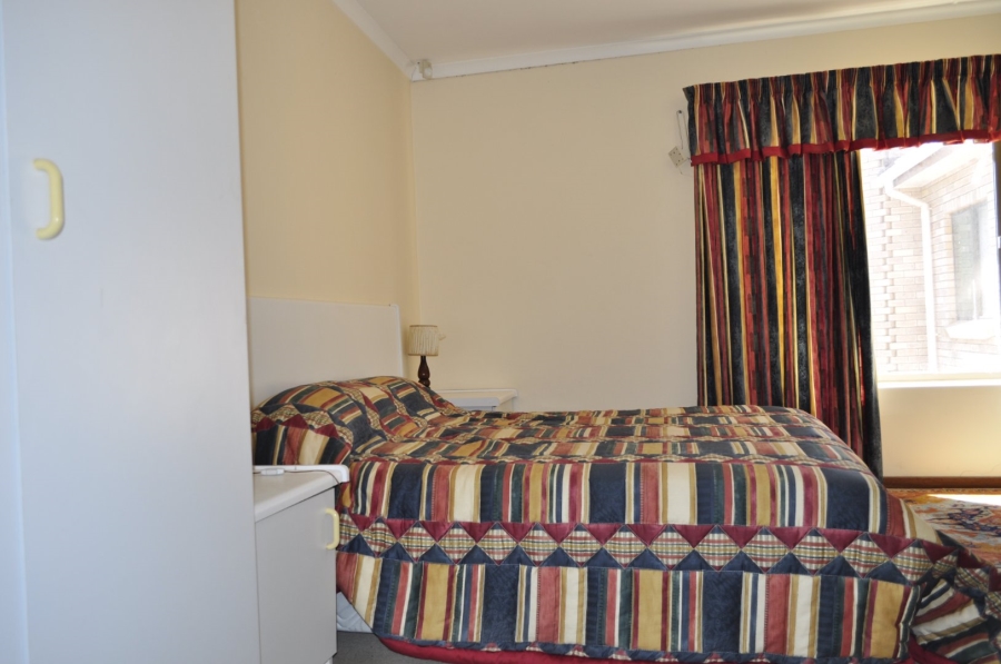 5 Bedroom Property for Sale in Ferreira Town Eastern Cape